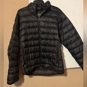 Eddie Bauer Men's Black puffer Jacket